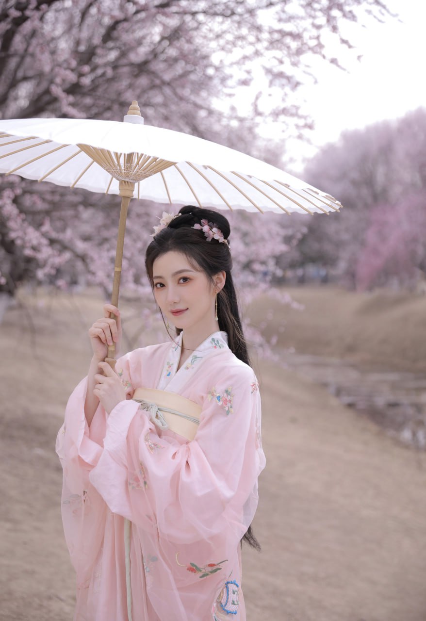 颜值爆表爱玩Cosplay的国内网络红人 颜值爆表爱玩cosplay的国内网络红人有哪些